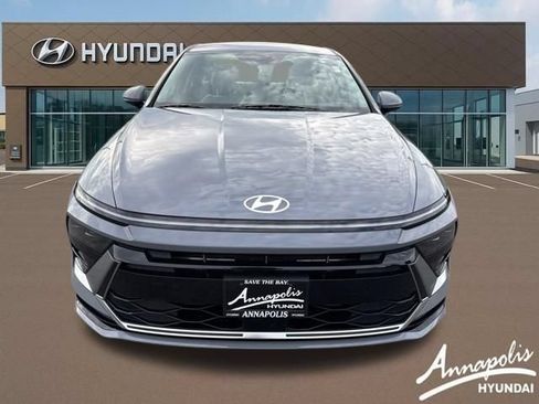 Used 2024 Hyundai Sonata SEL AWD/4WD image 2