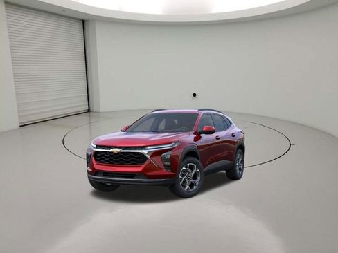 New 2026 Chevrolet Trax LT FWD image 8