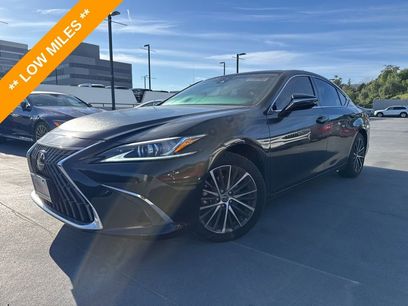 Used 2023 Lexus ES 350 w/ Premium Package