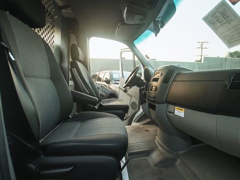 Used 2012 Mercedes-Benz Sprinter 2500 w/ Additional Battery Pkg image 17