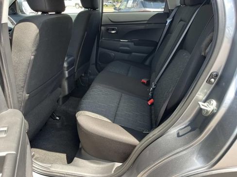 Used 2024 Mitsubishi Outlander Sport ES AWD/4WD image 17