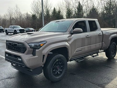 New 2026 Toyota Tacoma TRD Sport image 3