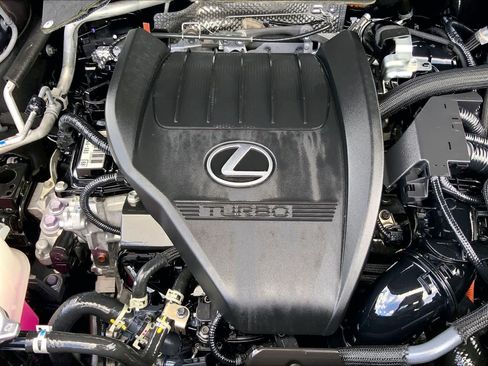 Used 2024 Lexus TX 500h AWD w/ Technology Package image 32