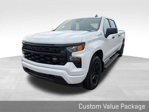 Used 2023 Chevrolet Silverado 1500 Custom AWD/4WD image 6