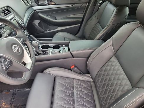 Certified 2023 Nissan Maxima Platinum w/ Sport Mat Group FWD image 19