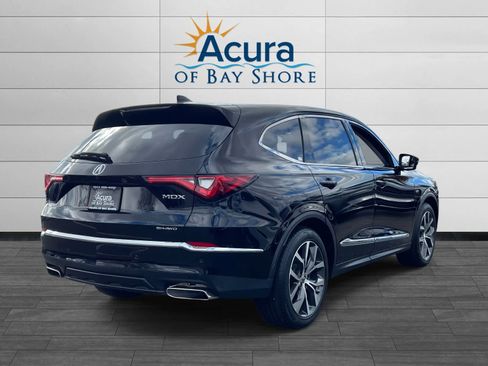 Certified 2023 Acura MDX SH-AWD w/ Technology Package image 5