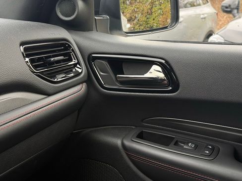 Used 2024 Dodge Durango GT image 42