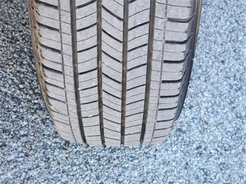 Used 2018 GMC Sierra 3500 Denali w/ Duramax Plus Package image 11