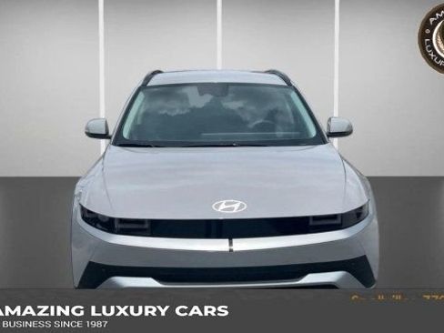 Used 2025 Hyundai Ioniq 5 SEL RWD image 1