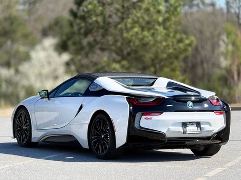 Used 2019 BMW i8 Roadster image 6