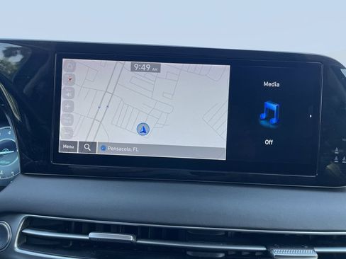 Used 2024 Hyundai Palisade Limited AWD/4WD image 19