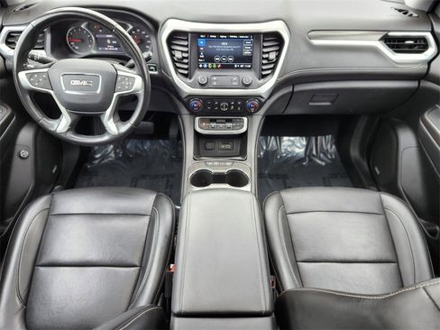 Used 2021 GMC Acadia SLT image 10