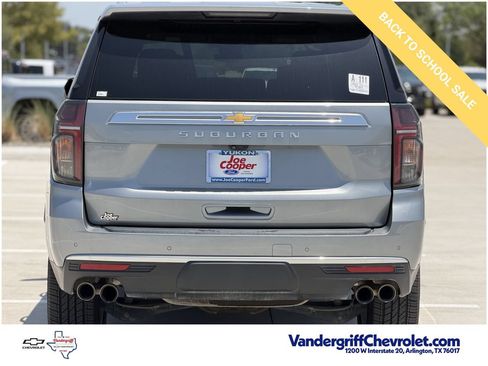 Certified 2024 Chevrolet Suburban High Country w/ Advanced Technology Package AWD/4WD image 5