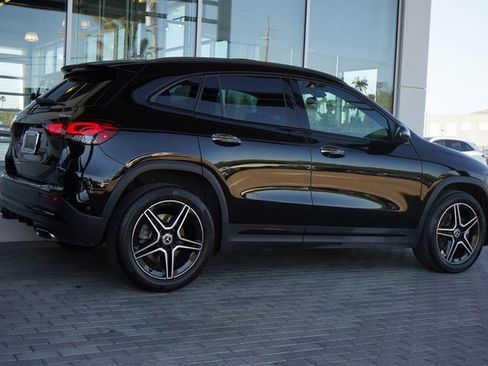 Certified 2022 Mercedes-Benz GLA 250 4MATIC image 8