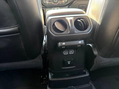 Used 2023 Jeep Wrangler Unlimited Sahara w/ Cold Weather Group AWD/4WD image 27