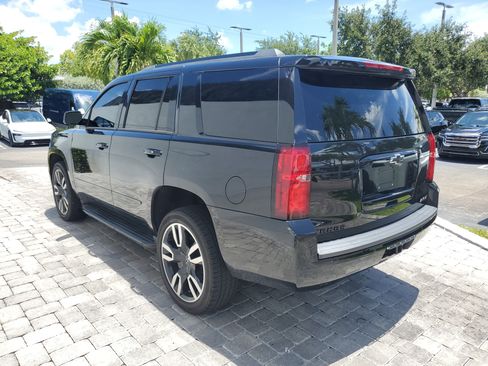 Used 2019 Chevrolet Tahoe Premier w/ RST 6.2L Performance Edition RWD image 4