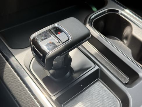 Used 2025 Chevrolet Silverado 1500 ZR2 w/ Technology Package AWD/4WD image 23