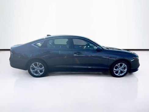 Certified 2023 Honda Accord LX image 10