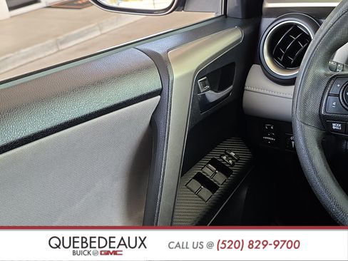Used 2014 Toyota RAV4 XLE FWD image 22