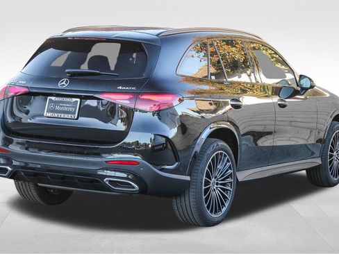 New 2026 Mercedes-Benz GLC 300 4MATIC image 8