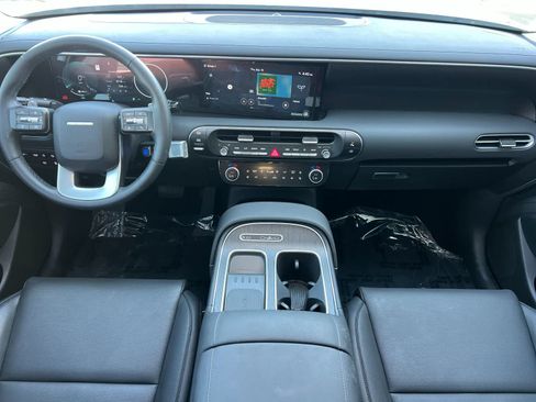 Certified 2026 Hyundai Palisade SEL Premium FWD image 4