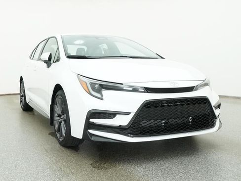 New 2026 Toyota Corolla LE FWD image 30