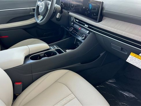 New 2025 Hyundai Sonata Limited image 15