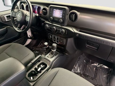 Used 2020 Jeep Wrangler Unlimited Sport S AWD/4WD image 12