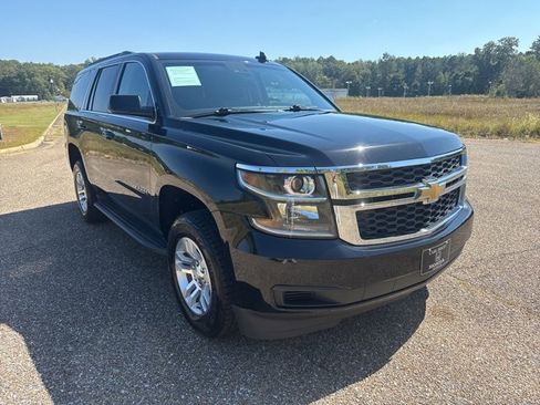 Used 2020 Chevrolet Tahoe LT image 2