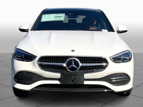 Used 2025 Mercedes-Benz C 300 4MATIC Sedan image 3