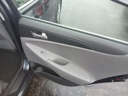 Used 2012 Hyundai Sonata GLS image 14