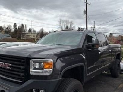 Used 2016 GMC Sierra 2500 Denali w/ Duramax Plus Package