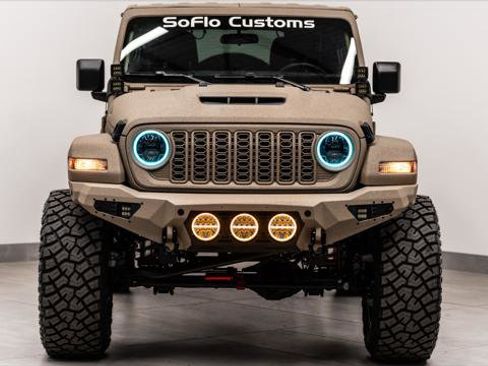 Used 2026 Jeep Wrangler Unlimited Sport AWD/4WD image 4