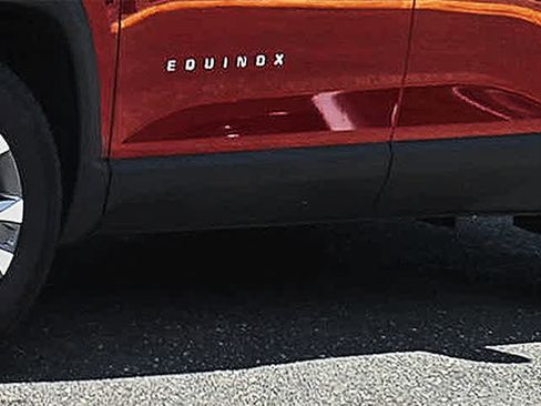 Used 2026 Chevrolet Equinox LT w/ Convenience Package II image 28