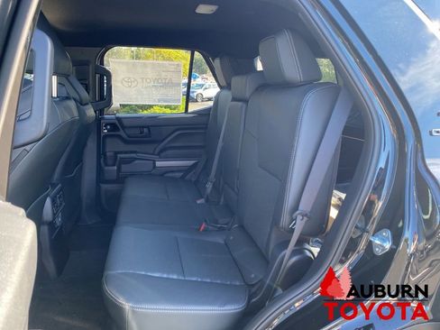New 2026 Toyota 4Runner TRD Off-Road Premium AWD/4WD image 21