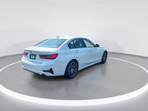 Used 2020 BMW 330i Sedan w/ Convenience Package RWD image 9