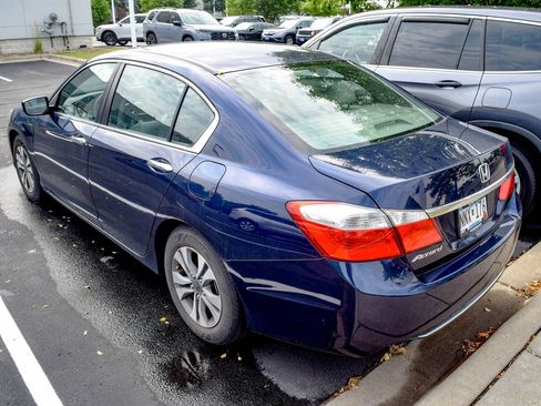 Used 2014 Honda Accord LX image 7