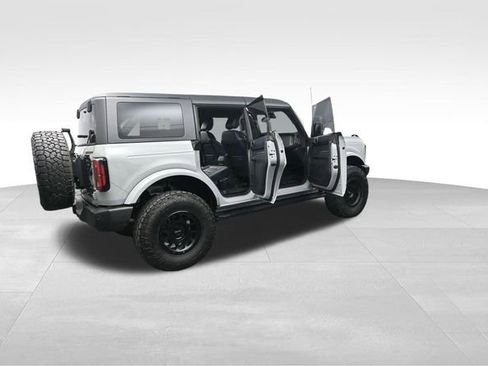 Used 2024 Ford Bronco Outer Banks image 41