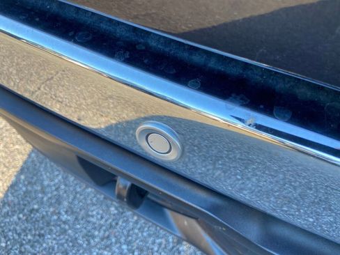 Used 2023 GMC Sierra 1500 SLT w/ SLT Premium Package image 35