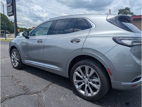 Used 2023 Buick Envision Avenir FWD image 4