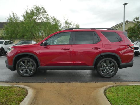 New 2026 Honda Pilot Sport image 10