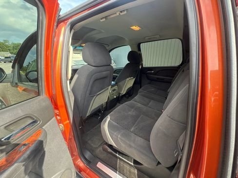Used 2007 Chevrolet Avalanche LT AWD/4WD image 12