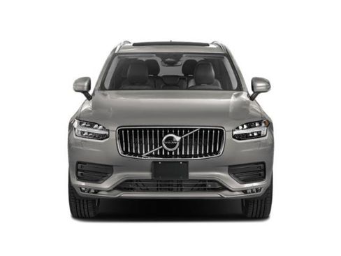 Used 2023 Volvo XC90 B5 Plus AWD/4WD image 4