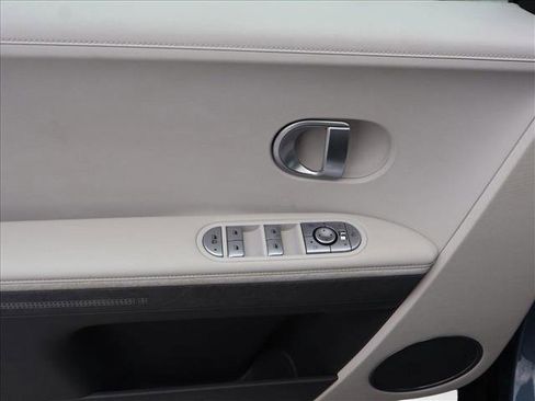 Used 2023 Hyundai Ioniq 5 SEL w/ Cargo Package AWD/4WD image 11