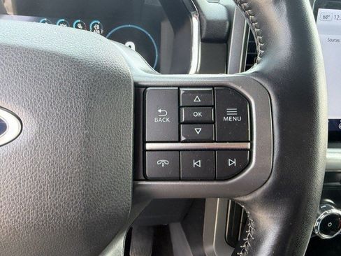 Used 2022 Ford F150 Lariat AWD/4WD image 17