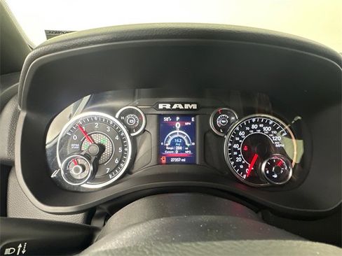 Certified 2023 RAM 1500 Big Horn w/ Trailer Tow Group image 23