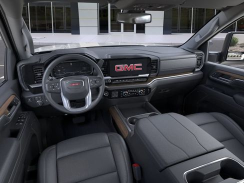 New 2026 GMC Sierra 2500 SLT AWD/4WD image 16