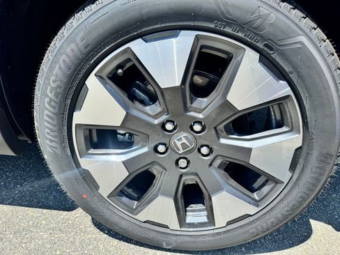 New 2026 Honda Pilot Elite image 35