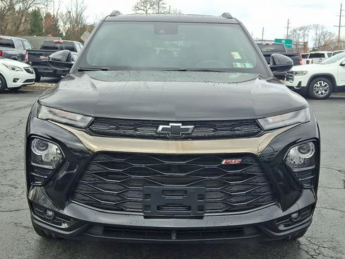 Used 2022 Chevrolet TrailBlazer RS w/ Sun and Liftgate Package image 2