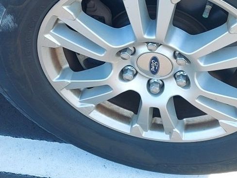 Used 2017 Ford F150 Lariat w/ Equipment Group 501A Mid image 11